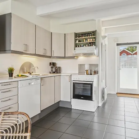 3 Bedroom Beautiful In